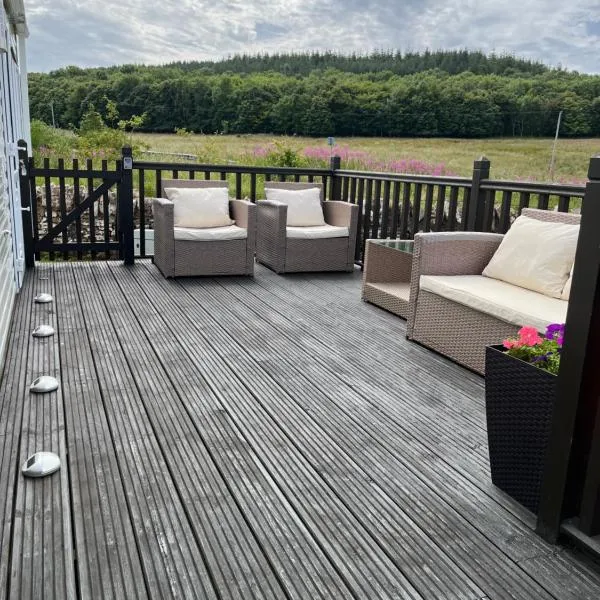 Number 28 Dornoch Firth Caravan Park、ドーノッホのホテル