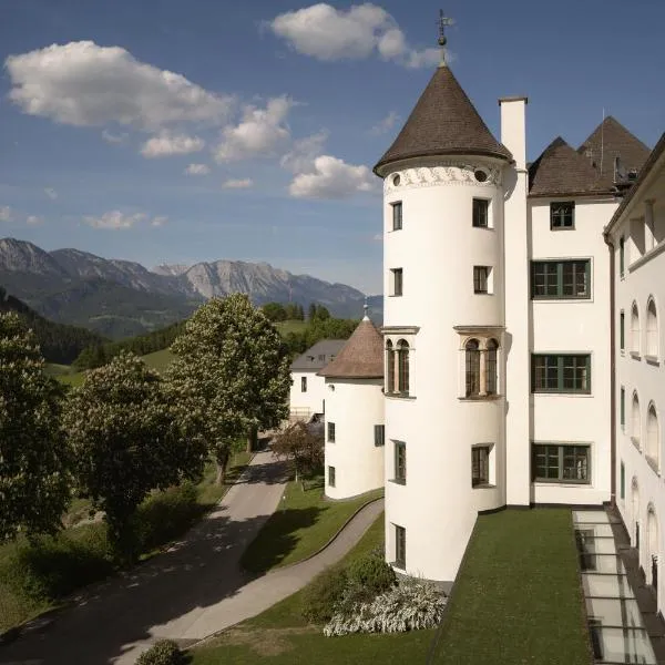 IMLAUER Hotel Schloss Pichlarn, hotel i Aigen im Ennstal