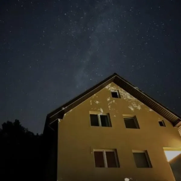 Rafting Camp Apartments Tara, hotel di Žabljak