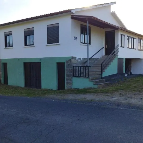 Casa Quinzan Ribeira Sacra, Hotel in Taboada