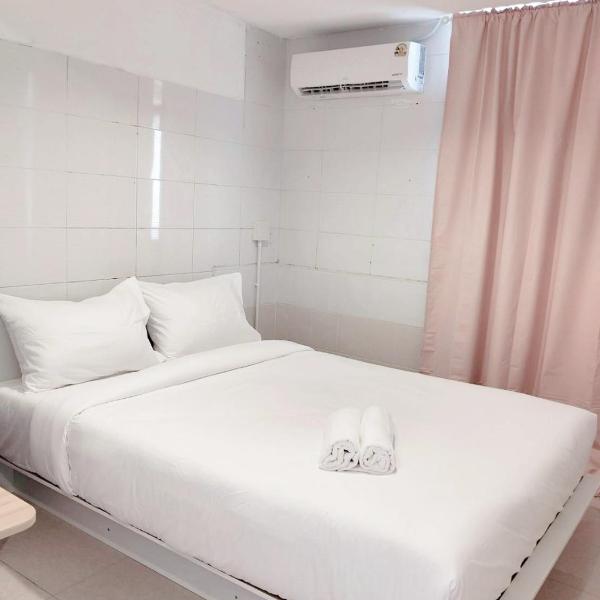 U ROOM Sukhumvit 2 - BTS Nana, Бангкок