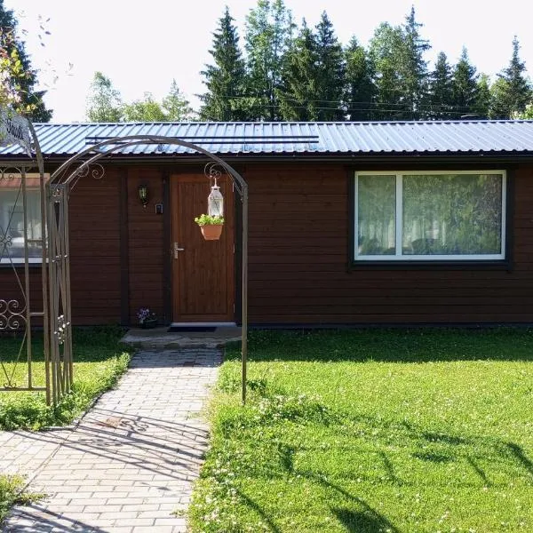 Taali Hoovimaja, Hotel in Jaakna