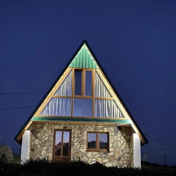 Village house Gutovic、Rudiniceのホテル
