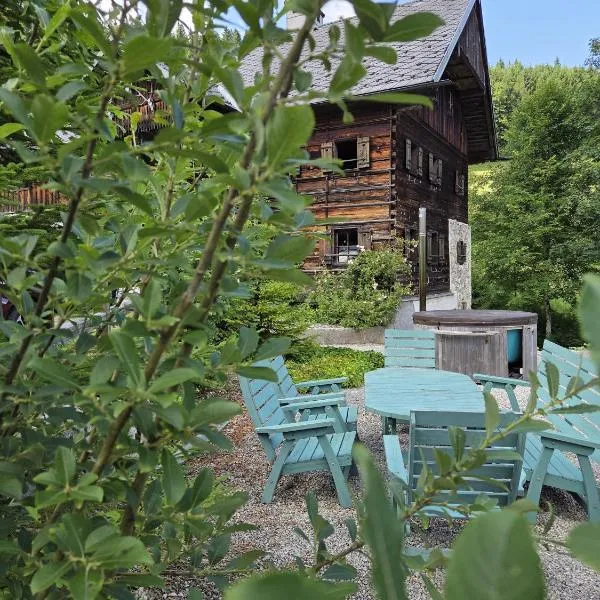 400 year old wooden house, hôtel à Bad Goisern