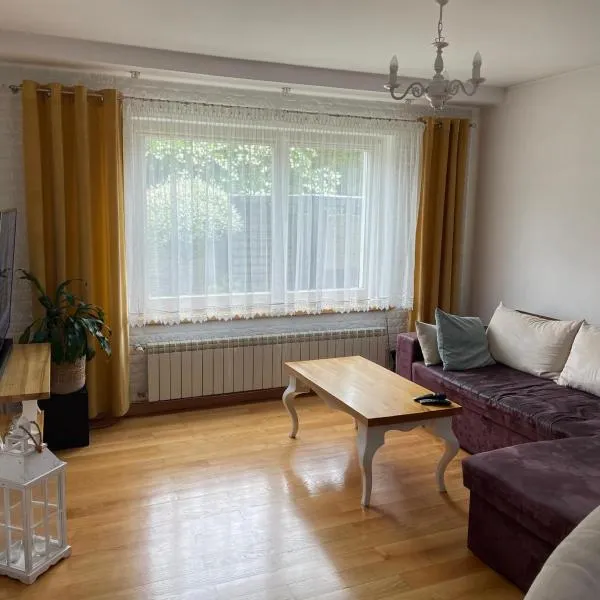 Prywatny DOM z ogrodem w centrum CEKCYNA, hotell sihtkohas Cekcyn