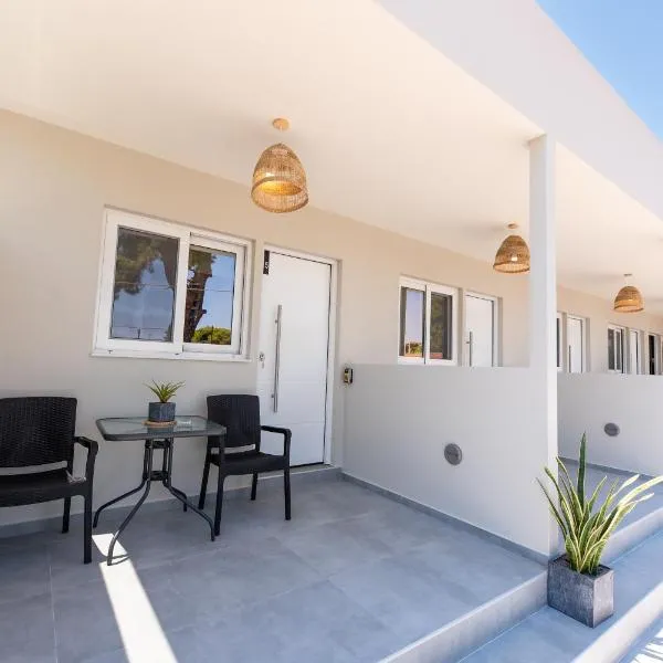 Ameli Cozy Apartments Near Athens Airport, hotel in Artemida