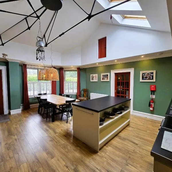 Balmory Stables North, luxury stable conversion, hotel v destinaci Ascog