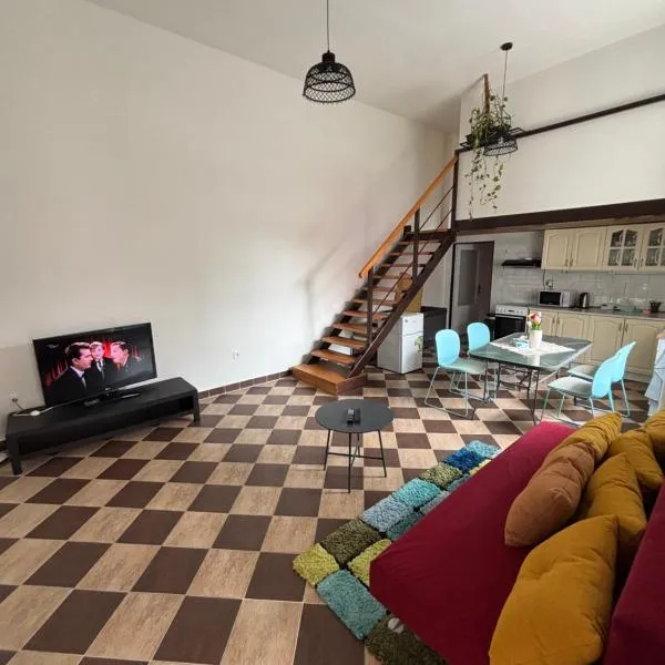 Holiday loft U Kotynku, hôtel à Veselí nad Lužnicí