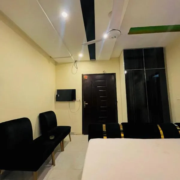 Hayat Lodges & Hotel, hotell sihtkohas Lahore