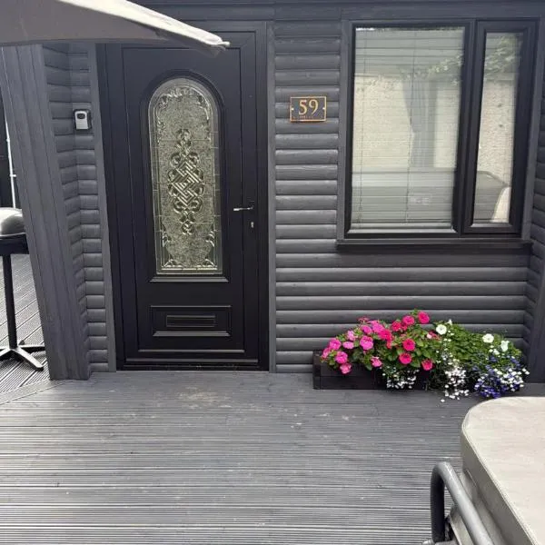 Elliotts Cabin, hotel in Grange