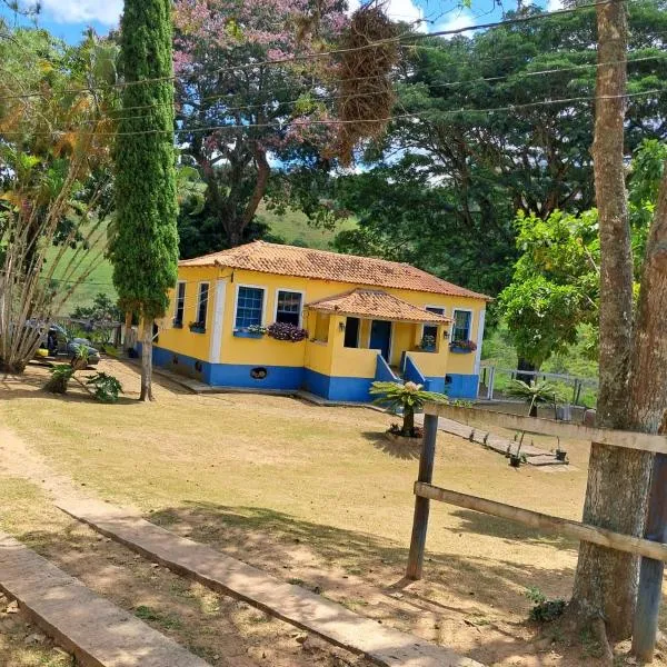 Casa de fazenda com lago, hotel v destinaci Engenheiro Paulo de Frontin