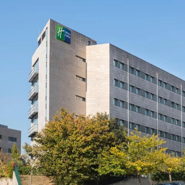 Holiday Inn Express Sant Cugat by IHG, hotel in Sant Cugat del Vallès