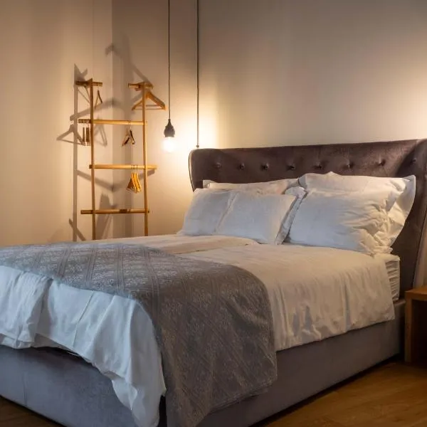 Suites DANICA, ξενοδοχείο σε Smartno