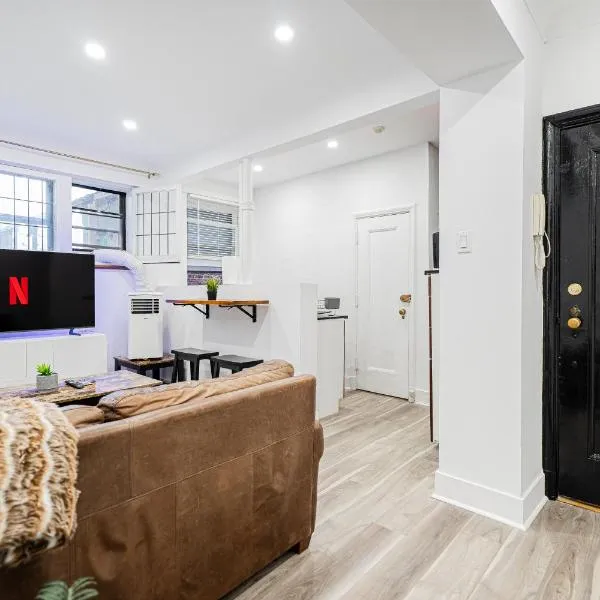 Confort Suprême Grand Appartement 3 Chambres Design, hotel in Montréal