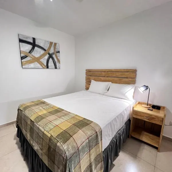 Room 7 Ciudad Jardin, hotel in San Miguel