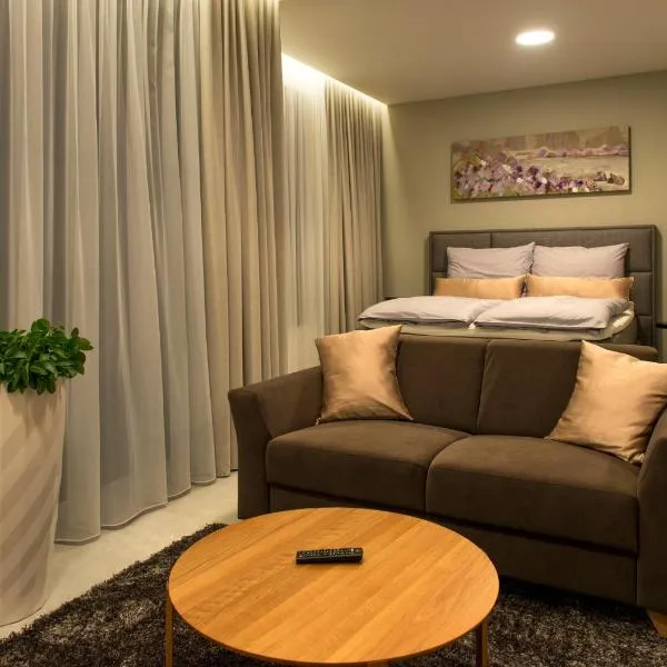 MG Restaurace/Luxury Apartments, hotel v destinaci Mladá Boleslav