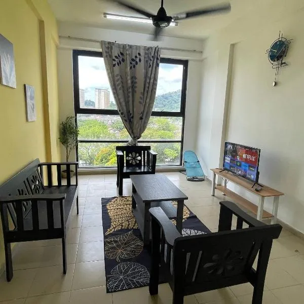 Sunny Grove 3 ROOMS by EZYHOME MELAKA, hotel di Ayer Keroh