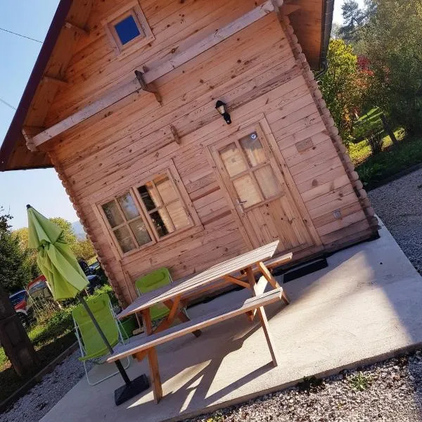 Chalet chaleureux - Ecureuil、Maisodのホテル