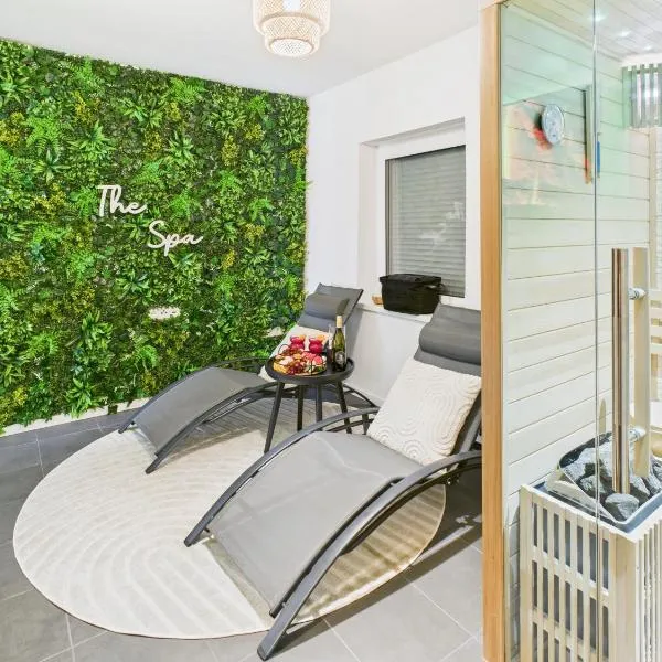 Loft and Living Private Spa am See mit Sauna und Whirlpool, hôtel à Braunsbedra