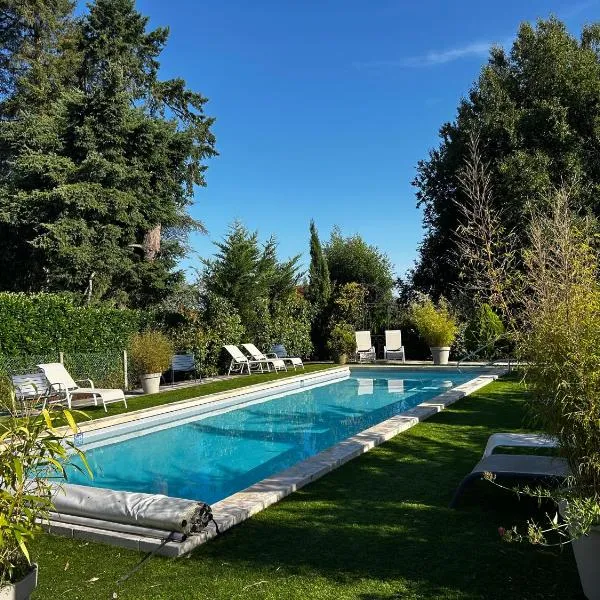 Au Soleil d'Or, hotel in Pontaubert
