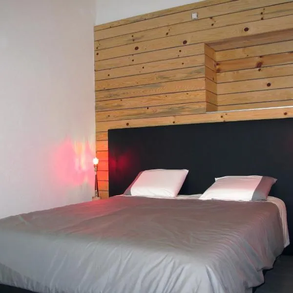 Stone Station, Hotel in Esneux