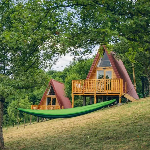 Camp Nomad Sutjeska, hotel v destinaci Tjentište