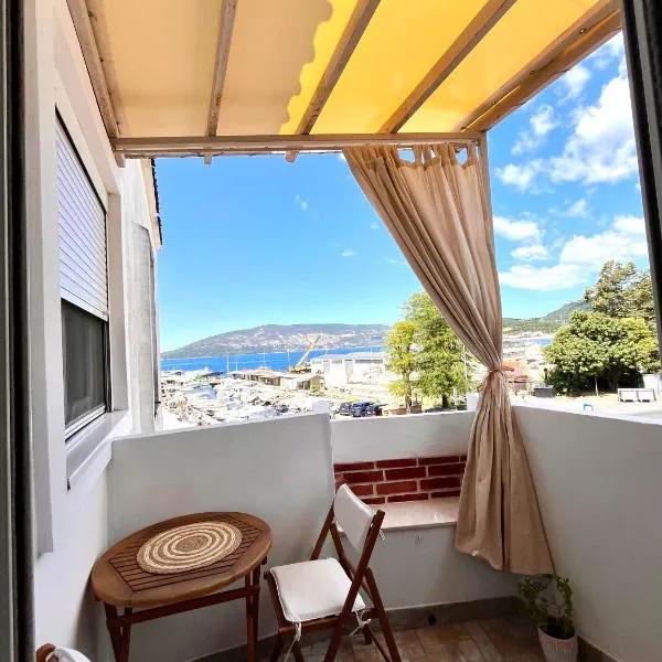 Mira 1, Hotel in Zelenika