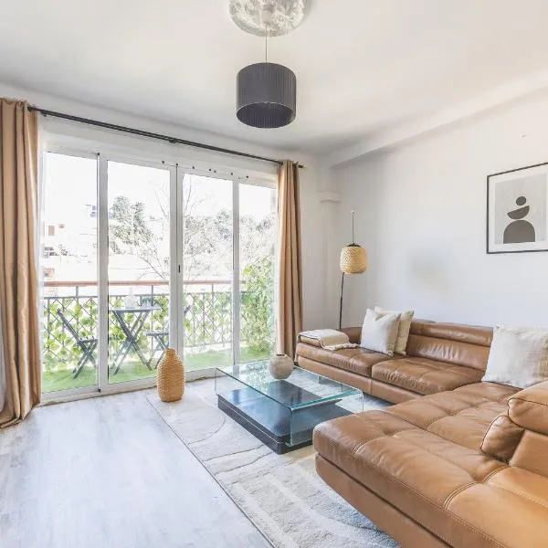 Majestueux Appartement 2 pièces à Hydra, hotel in Hydra