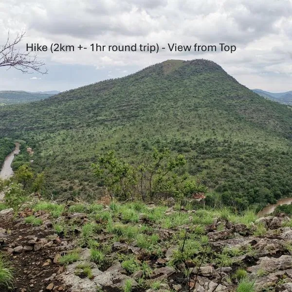 Rustic Unique - Bush Glamping Retreat, hotell sihtkohas Kalkheuvel