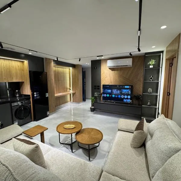 Luxurious hotel suite in Mohandessinجناح فندقي فاخر بالمهندسين مدخل خاص دور ارضي, hotel v Kairu