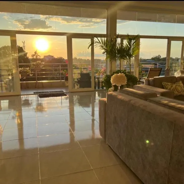Rio-ApartaHotel-Centro, ξενοδοχείο σε Leticia