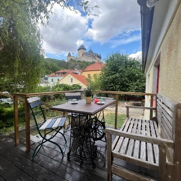 Karlštejn 34, hotell Karlštejnis