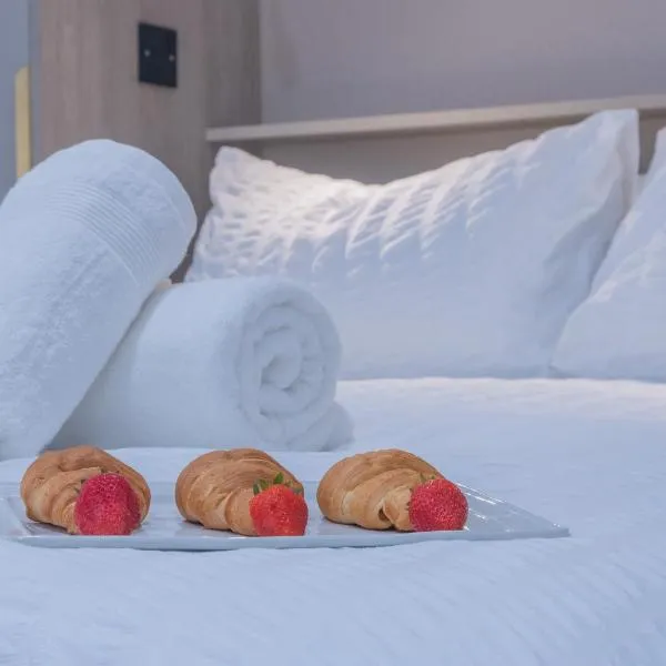 Unit 3 Spacious & Ideal 1-BR Stays, Near Sheffield United Football Club, Wifi-Parking & Comfortable, hotel in Sheffield