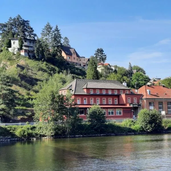 Hotel V Pivovaře Davle – hotel w mieście Davle