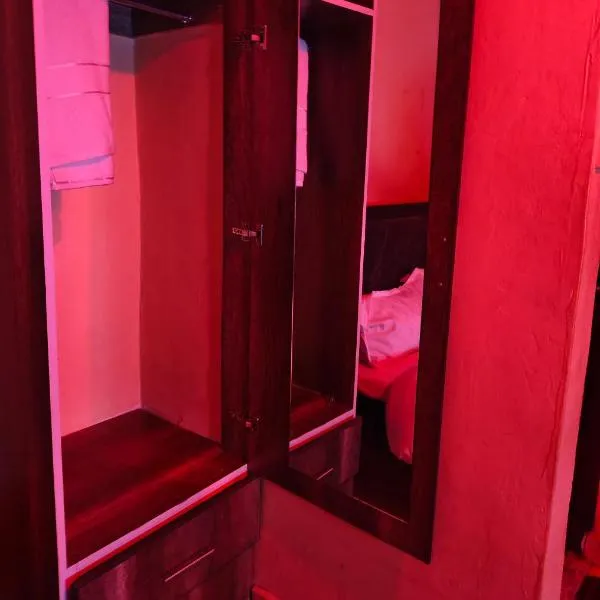 Cll homes, ξενοδοχείο σε Karatina