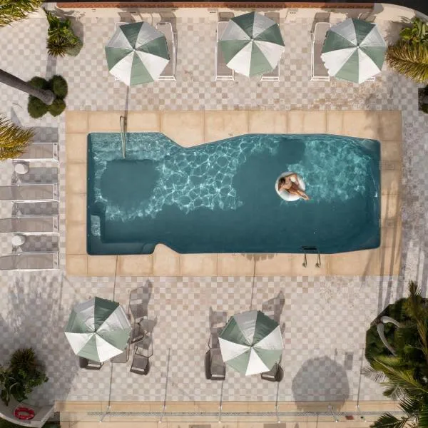 The Timothée Resort，位于巴瑟尔顿的酒店