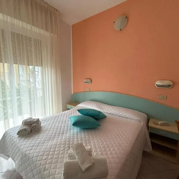 Hotel De La Ville, hotel in Rimini