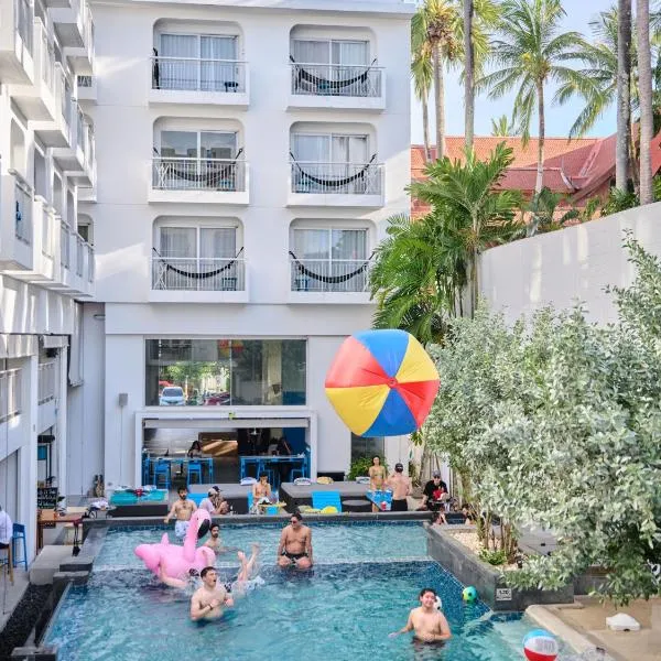 Lub d Phuket Patong - Near Patong Beach & Vibrant Social Vibe，位于芭东海滩的酒店