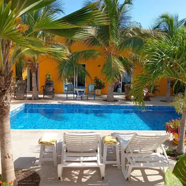 Hôtel Colibri Lac Rose, hotel in Niaga
