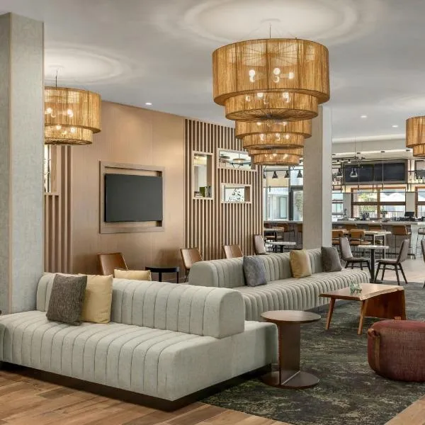 Viesnīca SpringHill Suites by Marriott San Luis Obispo pilsētā Sanlūisobispo