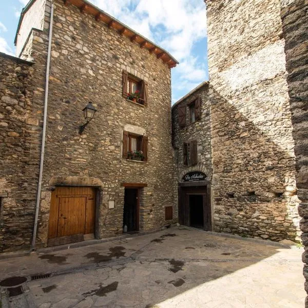 Apartment E, ξενοδοχείο σε Benasque