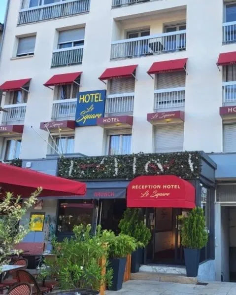 Square Hôtel, viešbutis mieste Orijakas