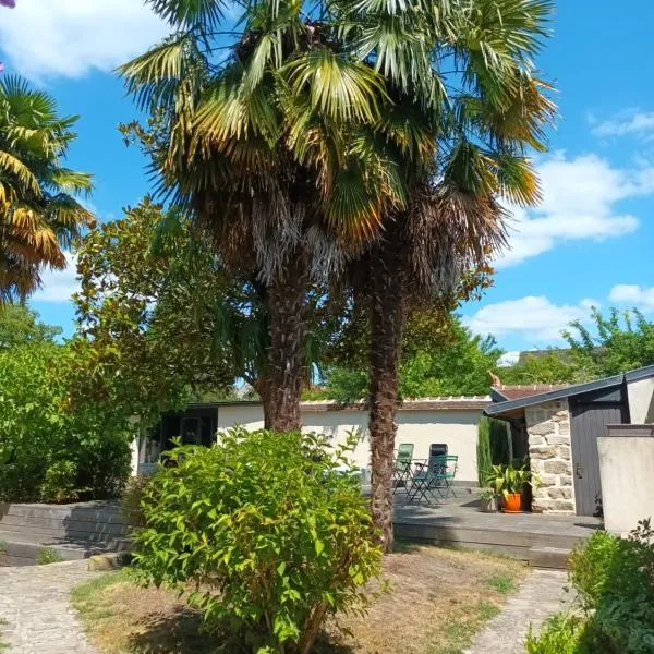 Annexe indépendante, hotel in Bourron-Marlotte
