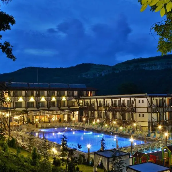Park Hotel Asenevtsi, hotel din Veliko Târnovo