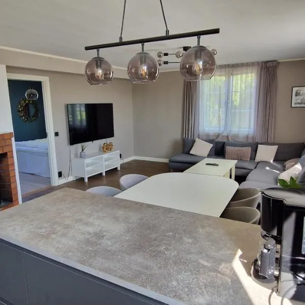 Central apartment in Mora, hotel in Mora