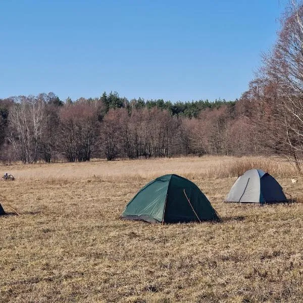 Pole namiotowe Chesterfield: Komorów şehrinde bir otel