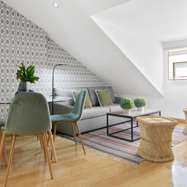 AH - Ático con estilo y luz en el corazón de Madrid, Madrid