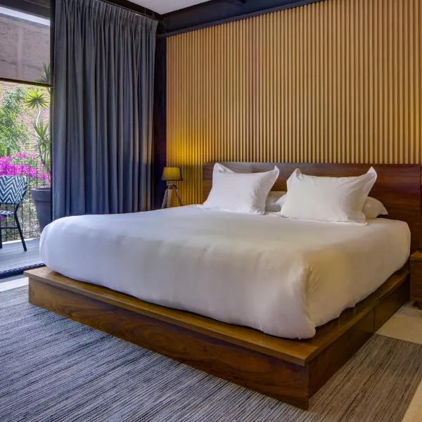 MX Grand Suites, hotel sa Mexico City