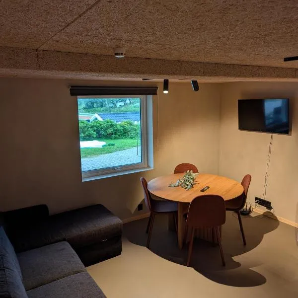 Lofoten Apartment 02, khách sạn ở Leknes