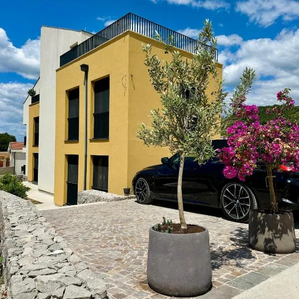 Adriatic Dream, ξενοδοχείο σε Tivat